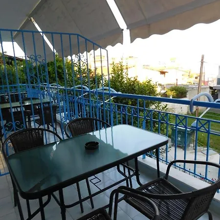 Penzion Anna House 3 Sarti